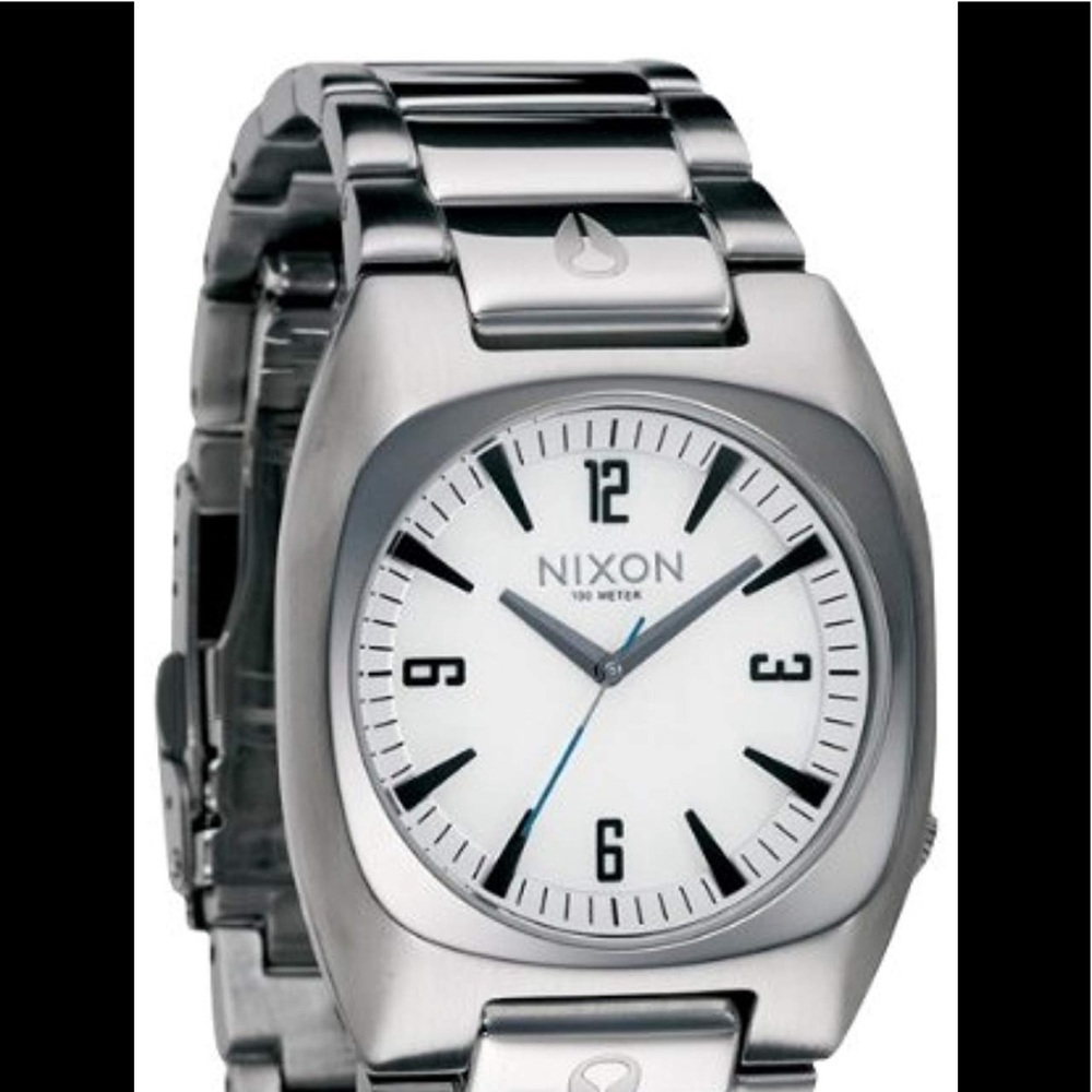 Men’s Nixon redline The Tach watch